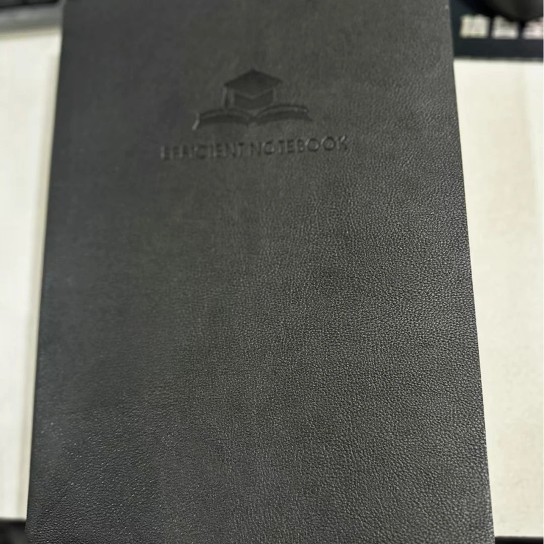 B5分栏式笔记本加厚120张微瑕颜色随机两本