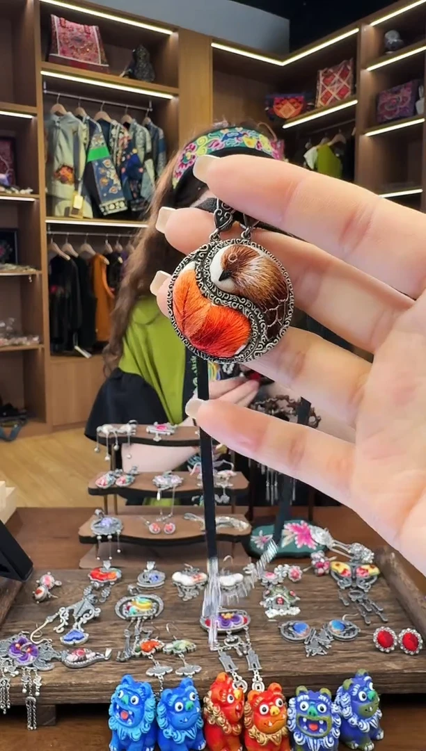 【闪购商品】织绣25黔东南苗族刺绣