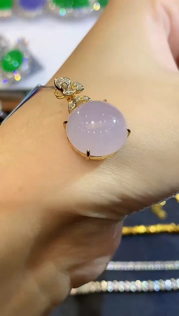 吊坠(不含链)18K金镶嵌翡翠L多样性发其一