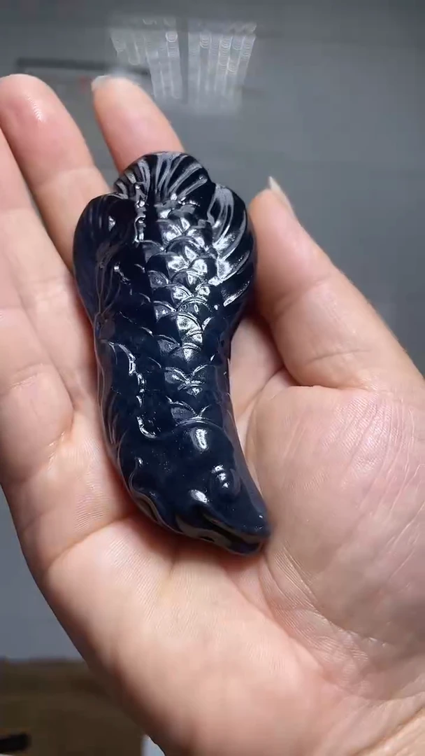 和田玉未镶嵌把件1