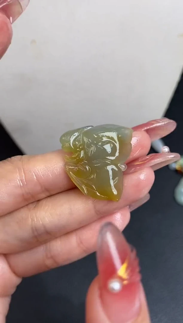 未镶嵌定制翡翠翡翠毛货~