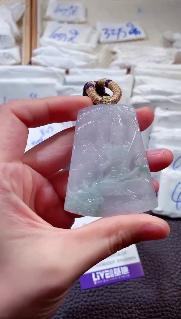 翡翠未镶嵌颈饰00005220