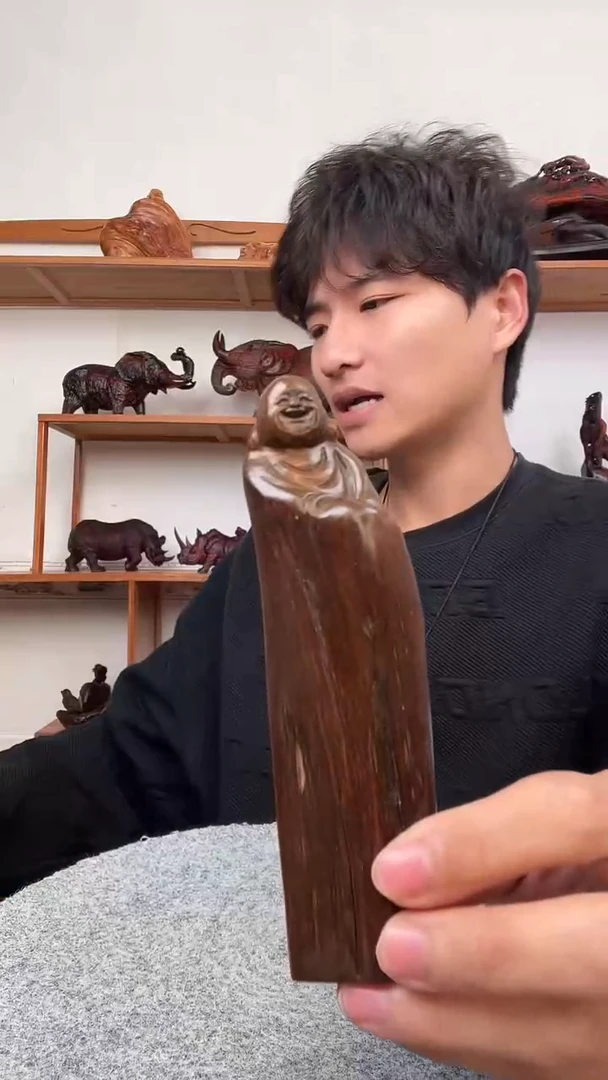 【闪购商品】交趾黄檀（大红酸枝）其他1