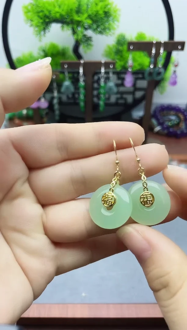 未镶嵌和田玉耳饰183000