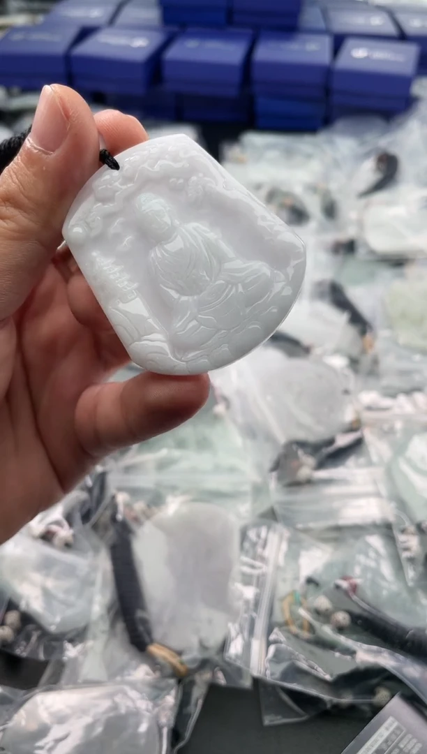 颈饰未镶嵌翡翠橙****）25/11/24/825