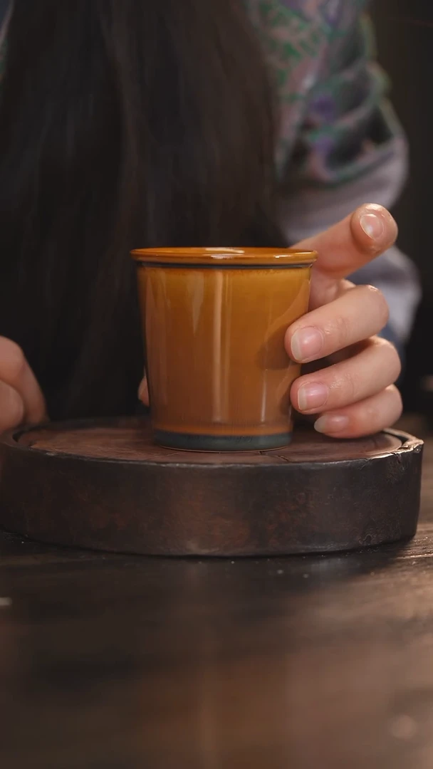 【闪购商品】杯12柴房陶瓷丨琥珀色小可乐杯