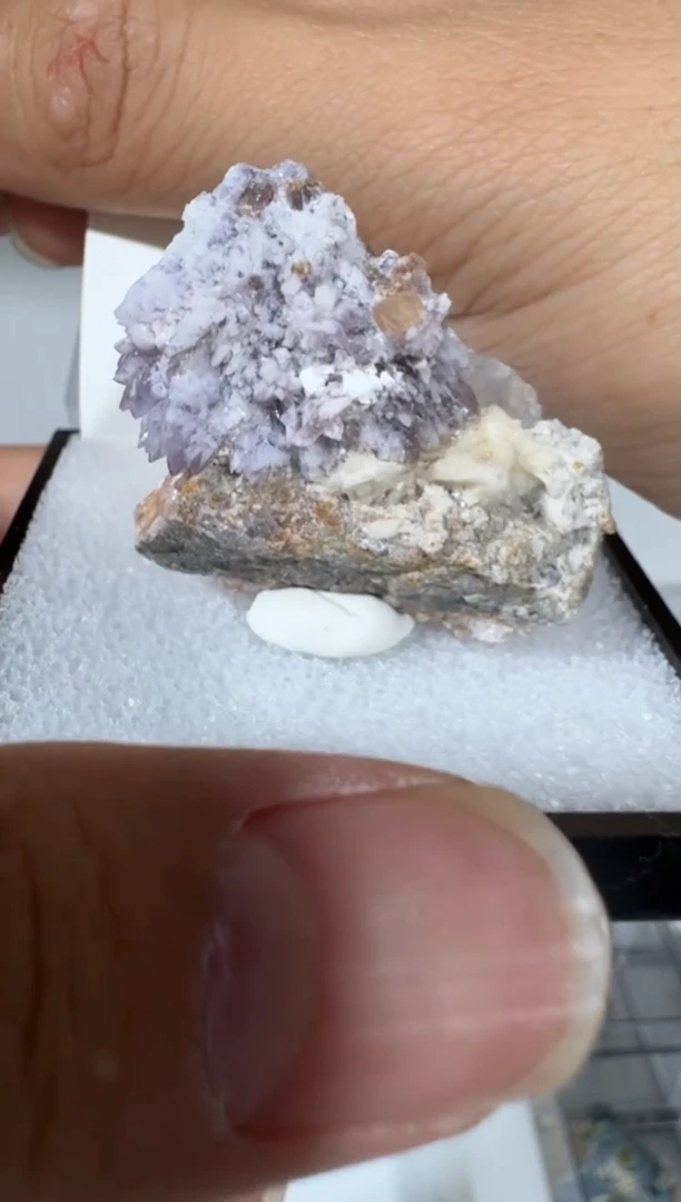 月下珠宝严选矿物