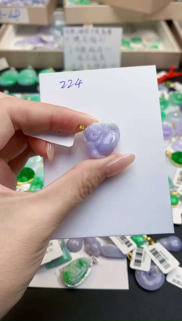 颈饰18K金镶嵌翡翠天然缅甸A货翡翠