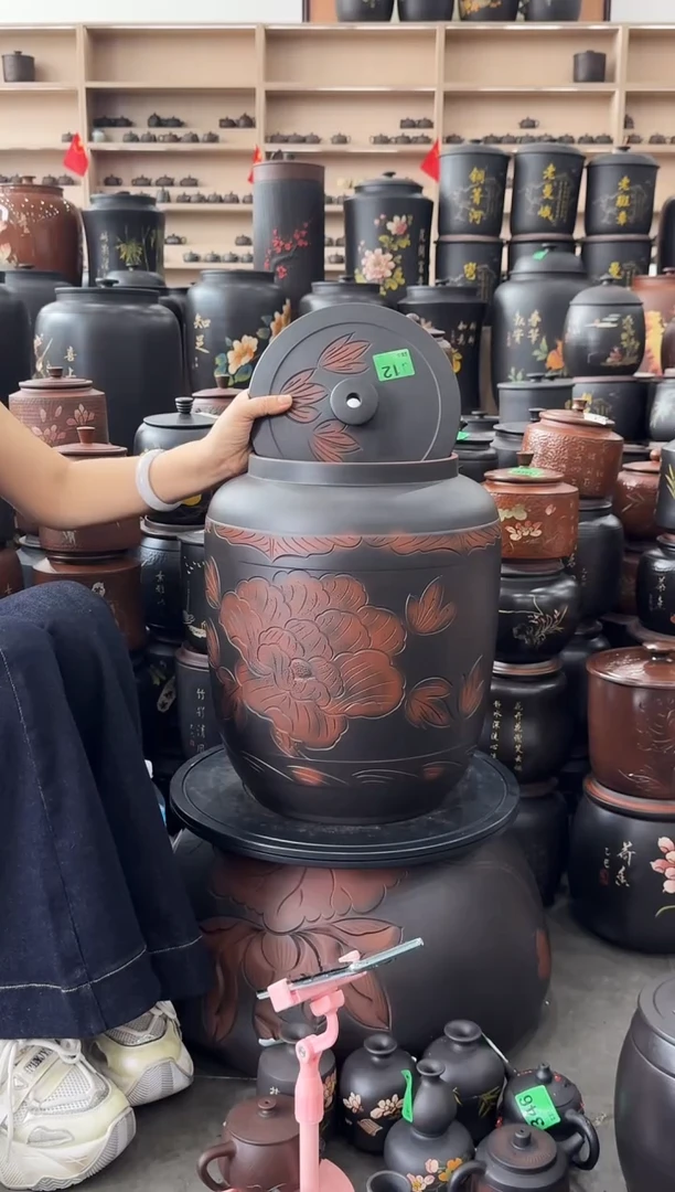 罐瑕疵 线雕牡丹四号水缸高44cm  20升 韩   012