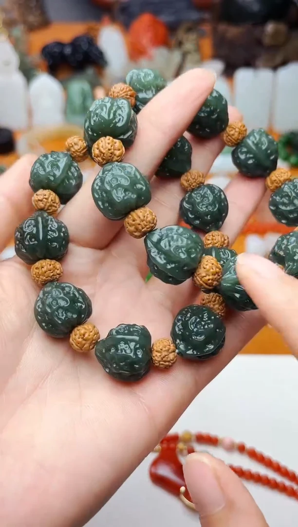 【闪购商品】和田玉手串未镶嵌核桃多样性拍一发一