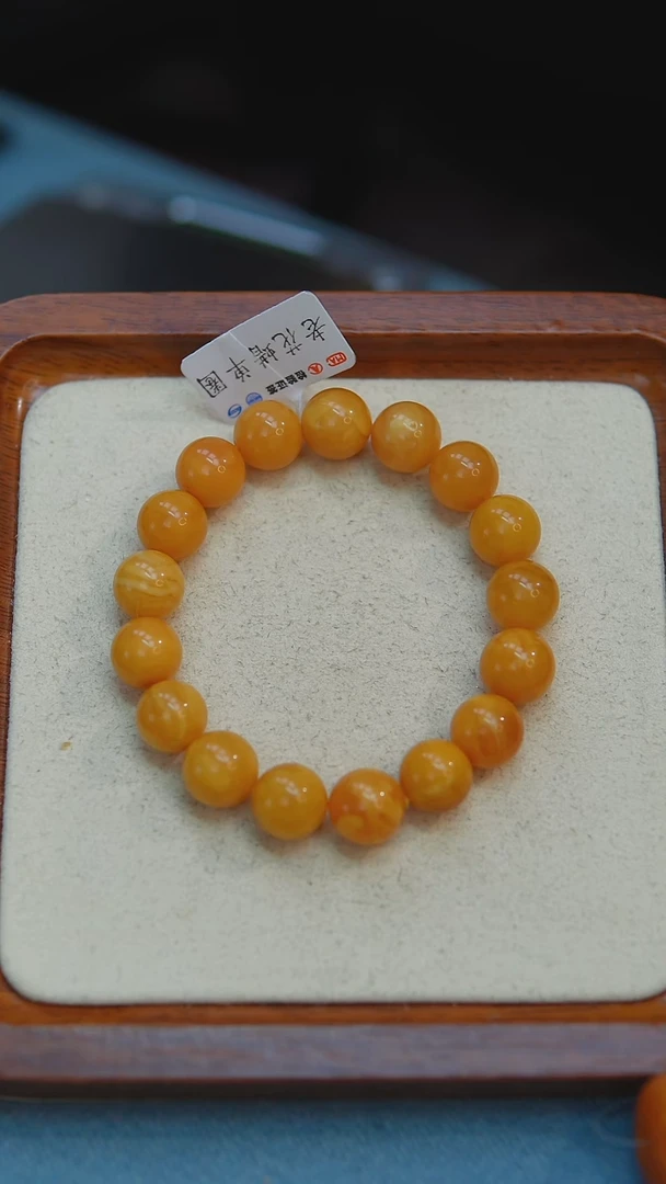 未镶嵌琥珀手链H33