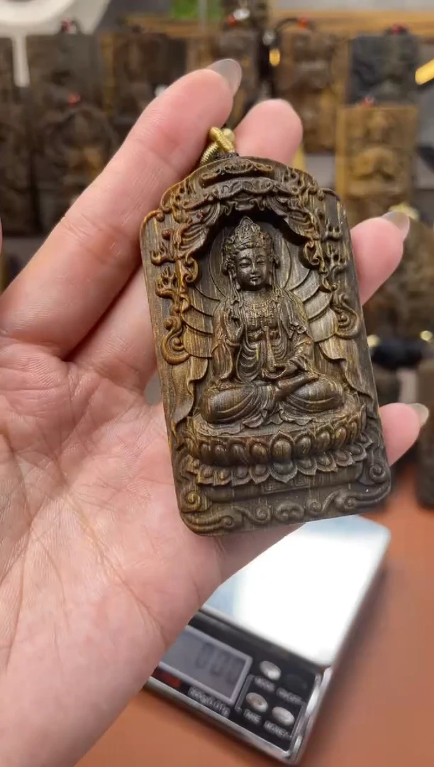 木木雕款芽庄 净瓶观音7cm送养香瓶