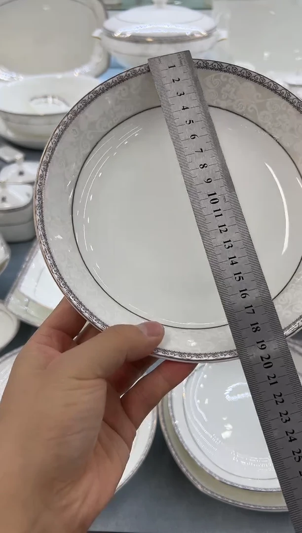 骨瓷玲珑8饭6个