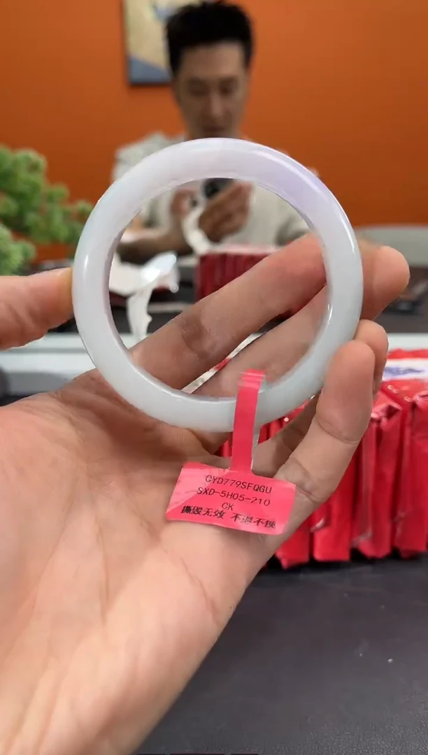 未镶嵌手镯翡翠翡翠手镯