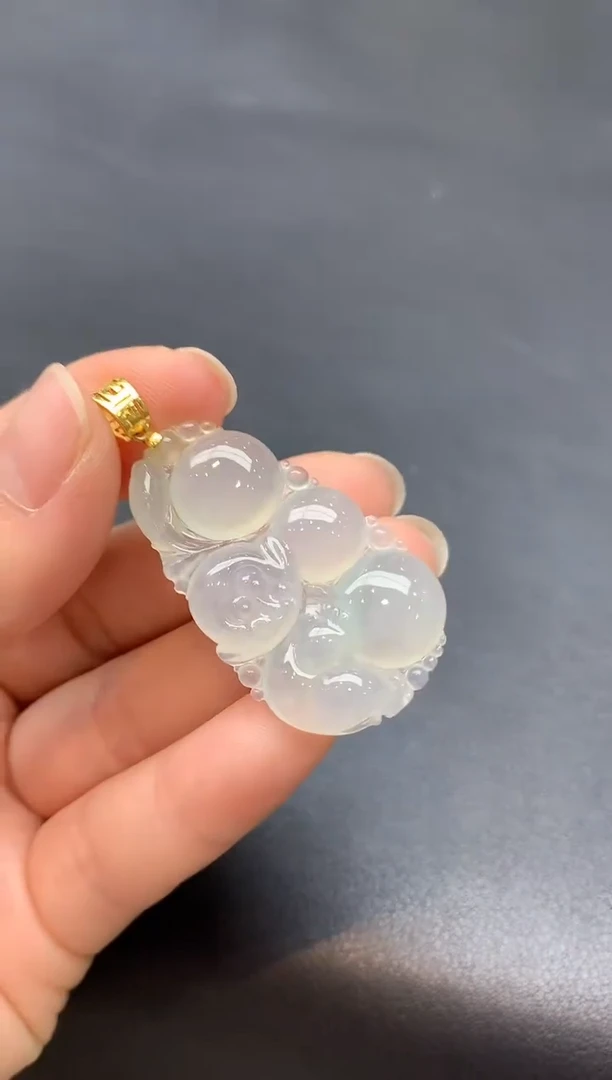 颈饰18K金镶嵌翡翠200-雪姐翡翠天天见