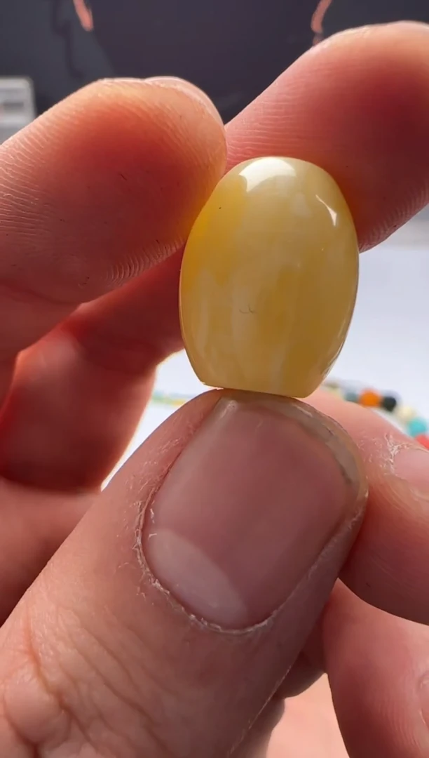 【闪购商品】蜜蜡裸石未镶嵌配饰