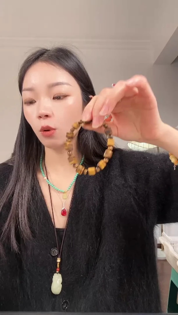 【闪购商品】琥珀颈饰未镶嵌A53AAAAAAA