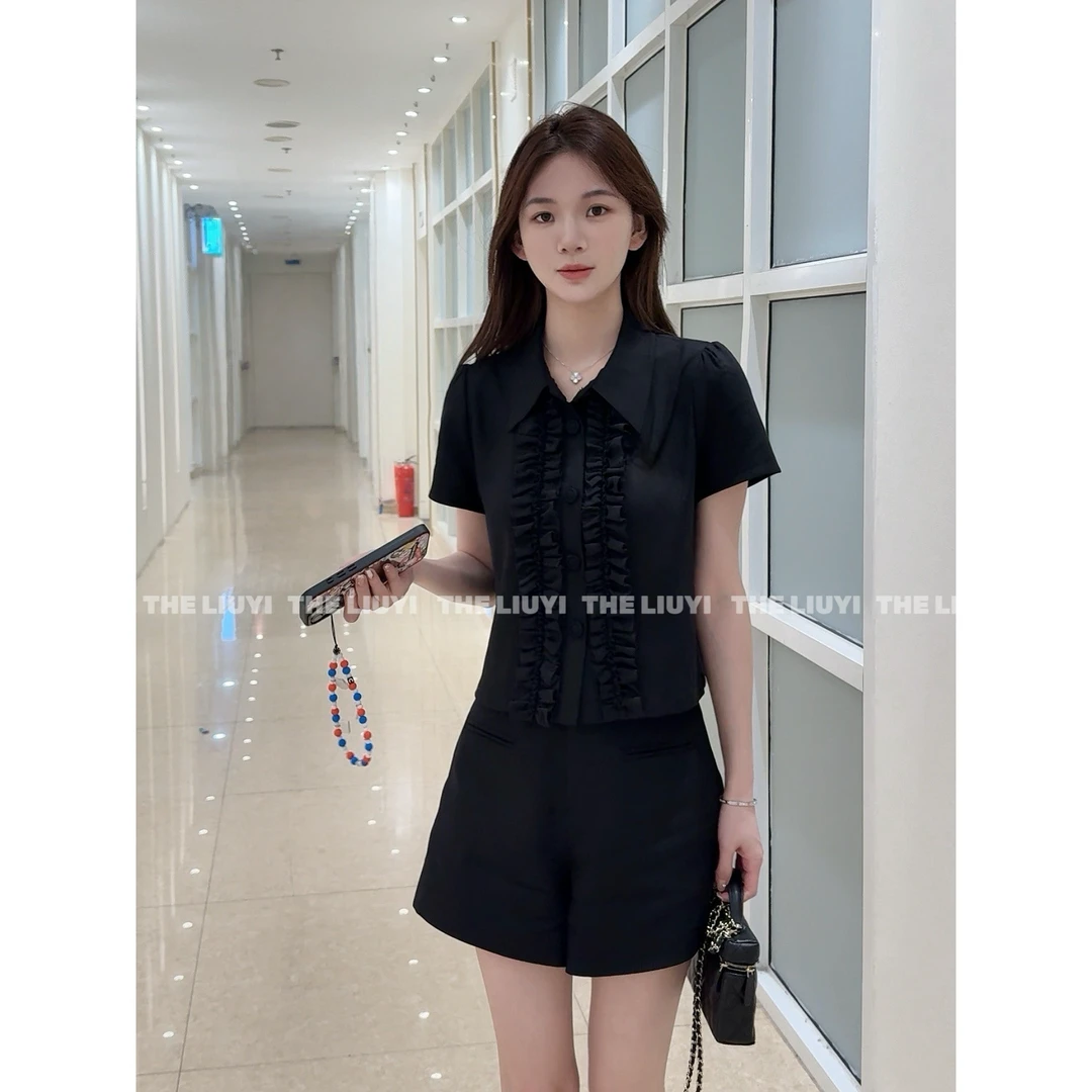 【LIUYI】维纳斯~新款花边短袖外套高腰短裤两件套56144