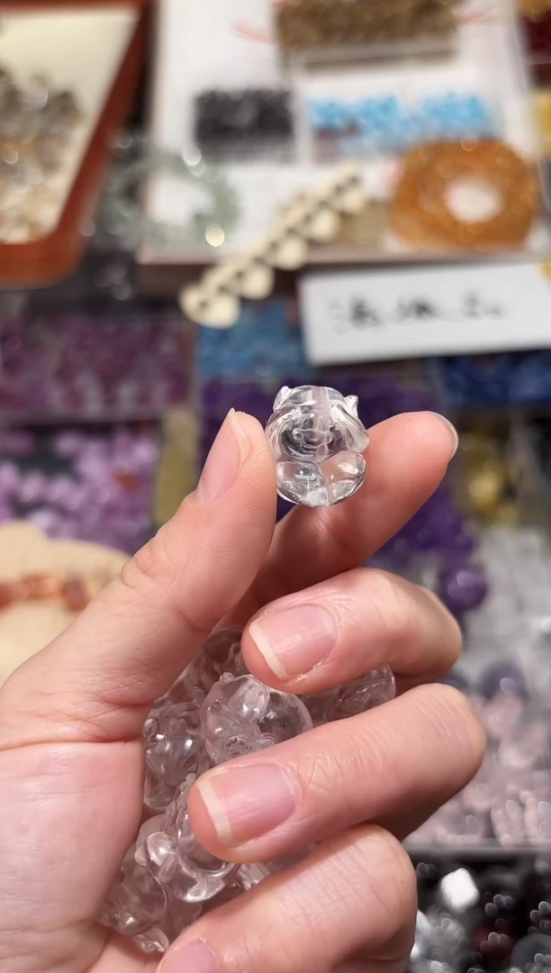【闪购商品】水晶手串未镶嵌B12白水晶三不听猪猪一个约卡13