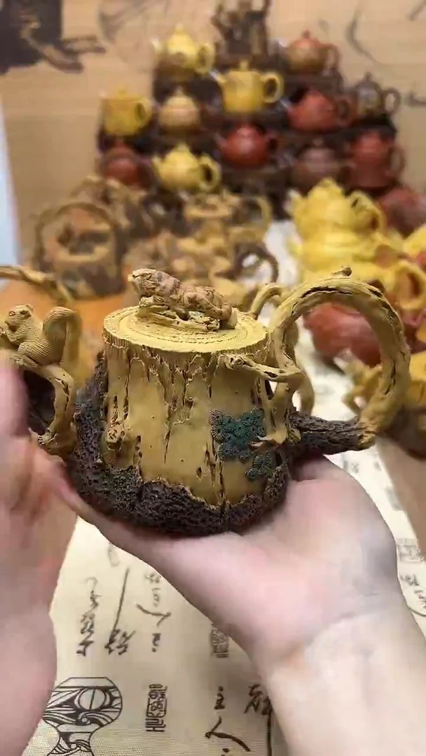 茶壶紫砂枯木逢春老虎松鼠壶