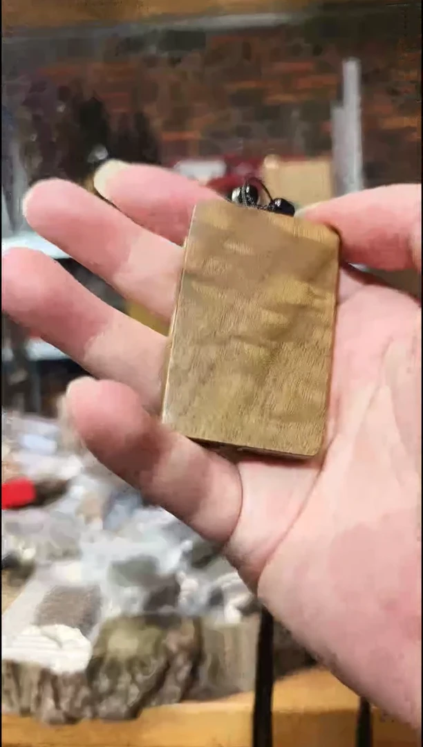 金丝楠无事牌脖挂