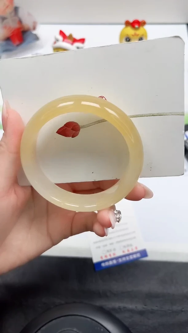 【闪购商品】石英质玉手镯未镶嵌54-61