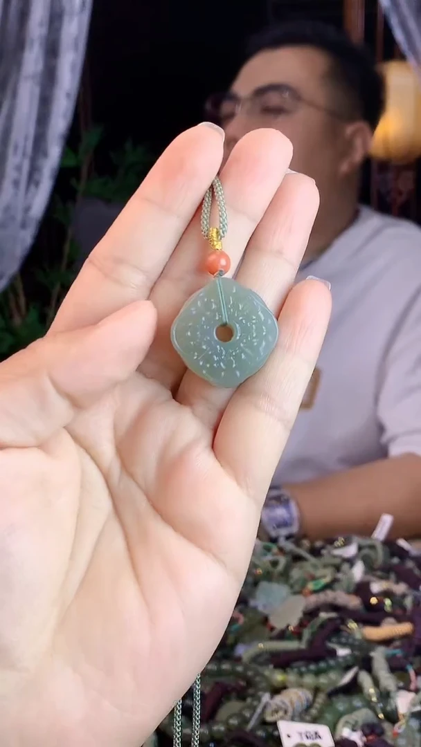 和田玉未镶嵌挂件多样性发货拍一发一