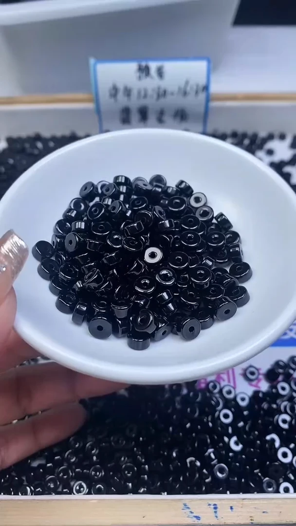 未镶嵌散珠玛瑙/玉髓A1842 黑玛瑙直切3*6mm50颗8.8元