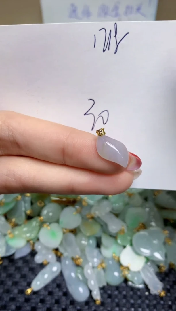 【闪购商品】翡翠颈饰18K金镶嵌天然缅甸A货翡翠