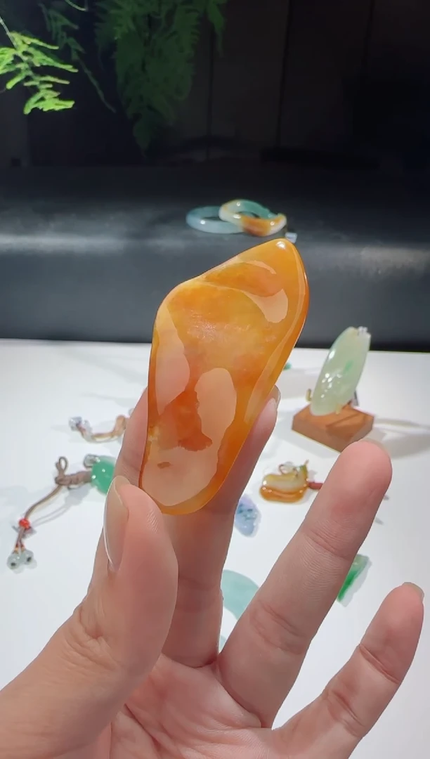 未镶嵌吊坠定制翡翠洋