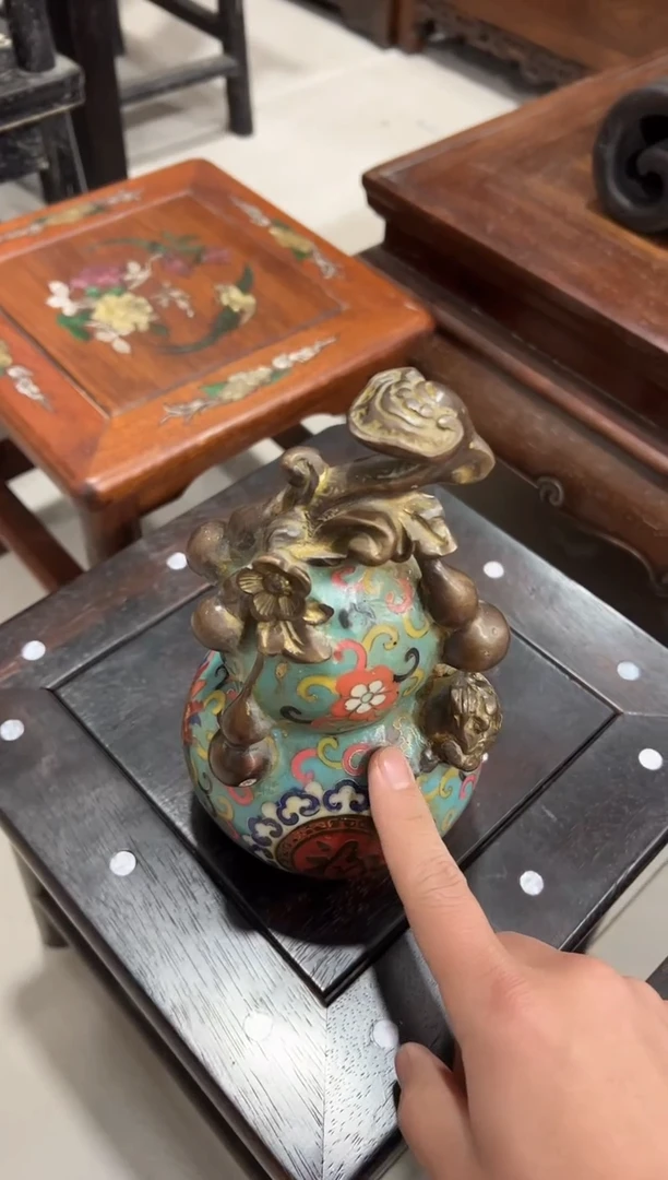 珐琅彩铜葫芦111