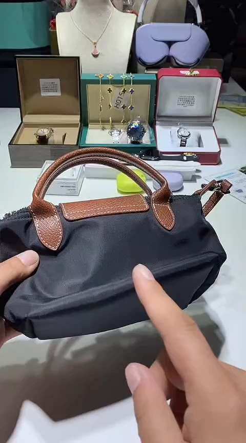 瓷片生活的本意就是开心@@1