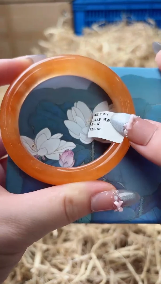 未镶嵌手镯石英质玉H-3692-55