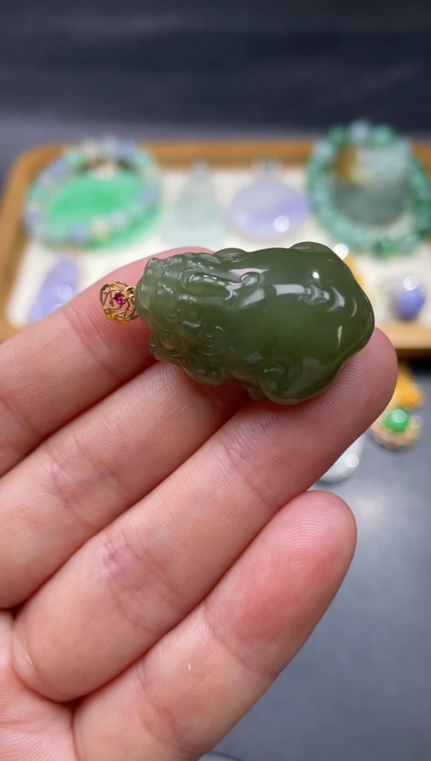 【闪购商品】和田玉吊坠18K金镶嵌17...........