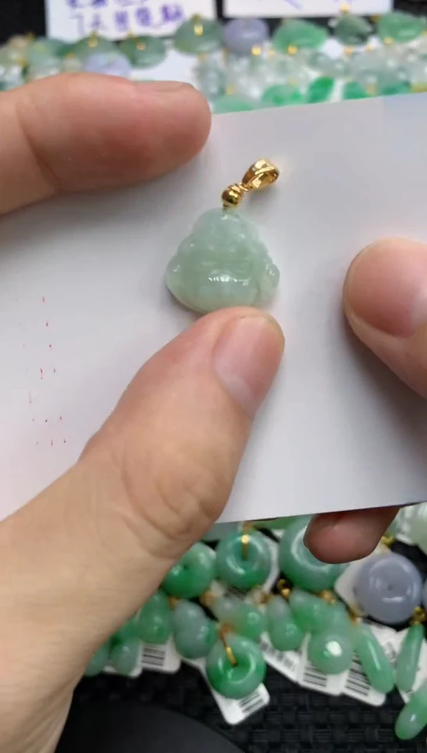 翡翠未镶嵌颈饰11111111