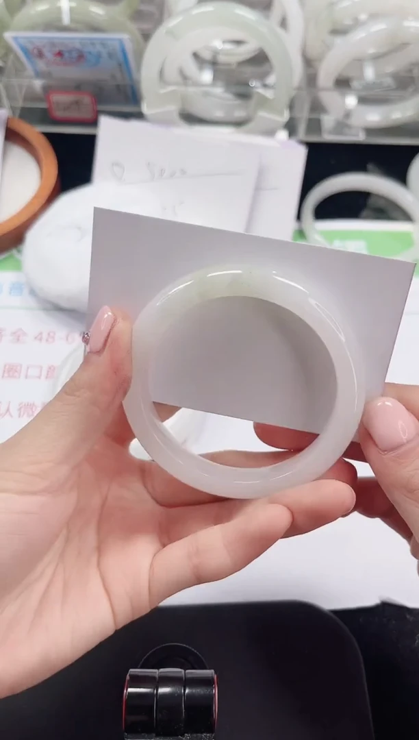 未镶嵌手镯石英质玉149-54/55