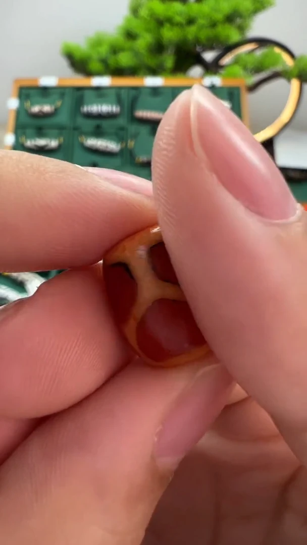 玛瑙/玉髓（覆膜）颈饰未镶嵌26.（微瑕随机发货）