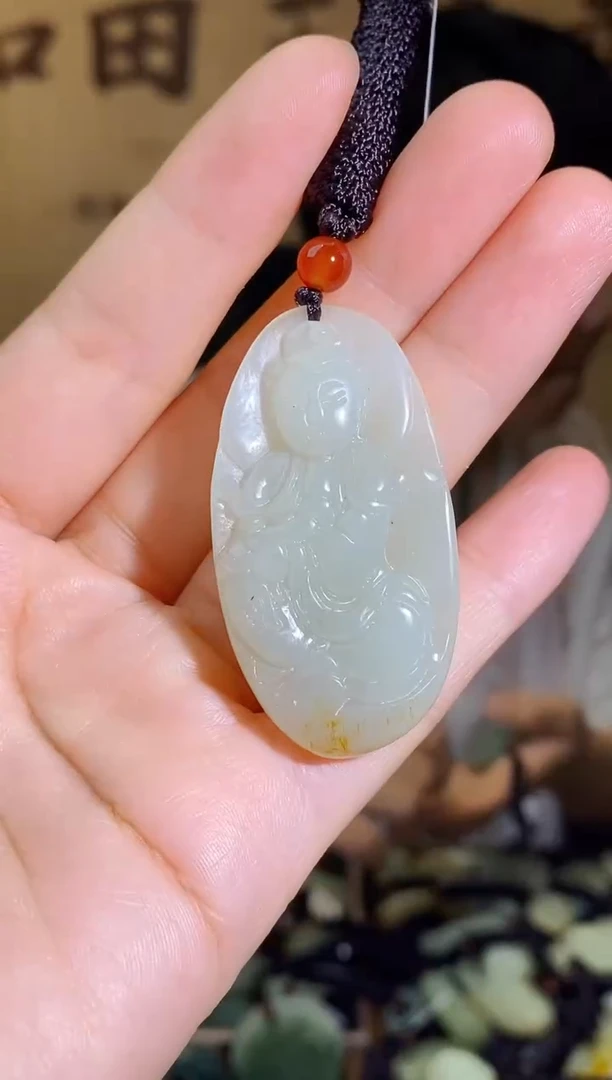 颈饰未镶嵌和田玉1