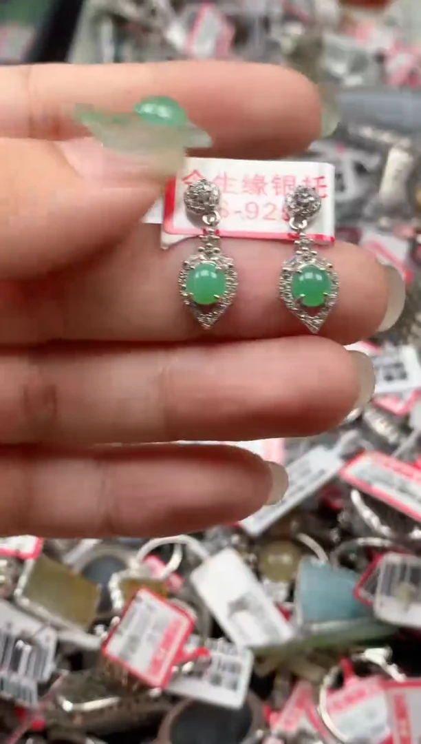 银S925镶嵌戒指翡翠天然A货缅甸翡翠