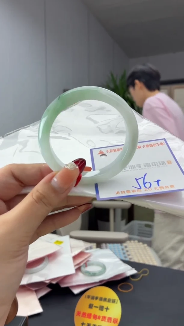 翡翠手镯未镶嵌1111111