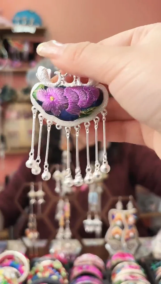 艺枝独绣手工饰品47