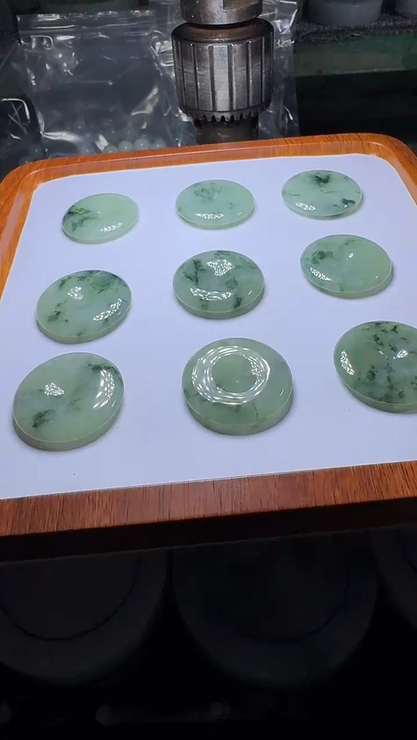 颈饰未镶嵌翡翠飘花平安扣多样性发一件