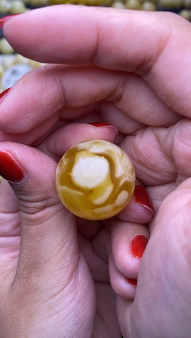 未镶嵌琥珀裸石大小姐珠宝94