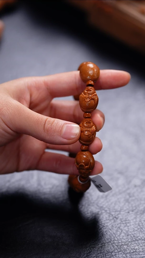 【闪购商品】橄榄核吊坠素核手串