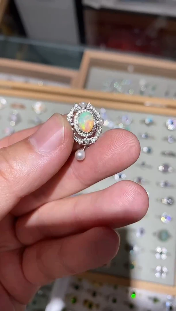 银S925镀金镶嵌欧泊颈饰吊坠