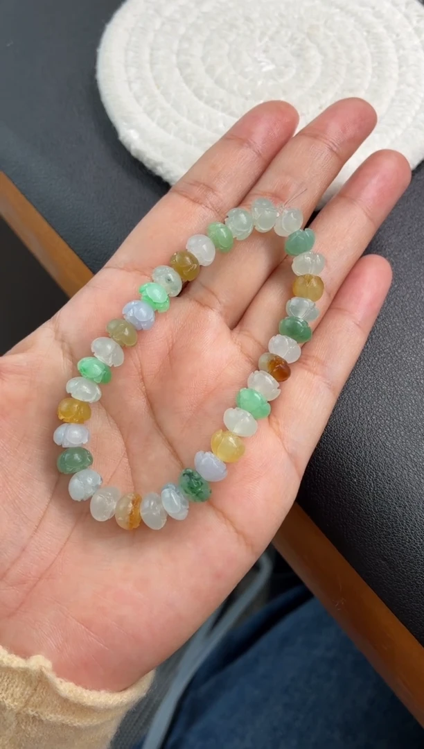 未镶嵌定制翡翠莲花珠串