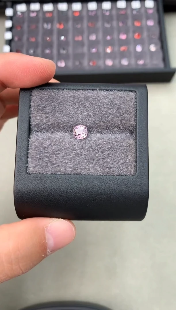 【闪购商品】定制尖晶石裸石未镶嵌1.20ct 枕型 紫色调