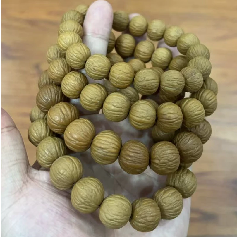 猴头凤羽12-16mm手串（多样性发其一）