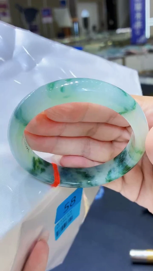 未镶嵌手镯翡翠翡翠手镯58