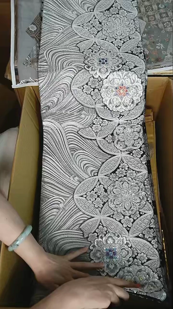 织绣69单面全通宝象花特价
